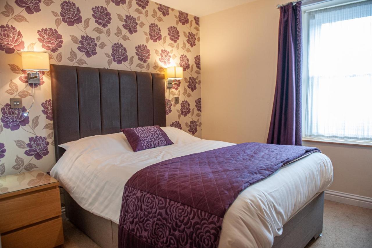 The Lion Hotel Blaenavon Εξωτερικό φωτογραφία