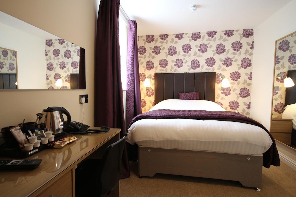 The Lion Hotel Blaenavon Δωμάτιο φωτογραφία