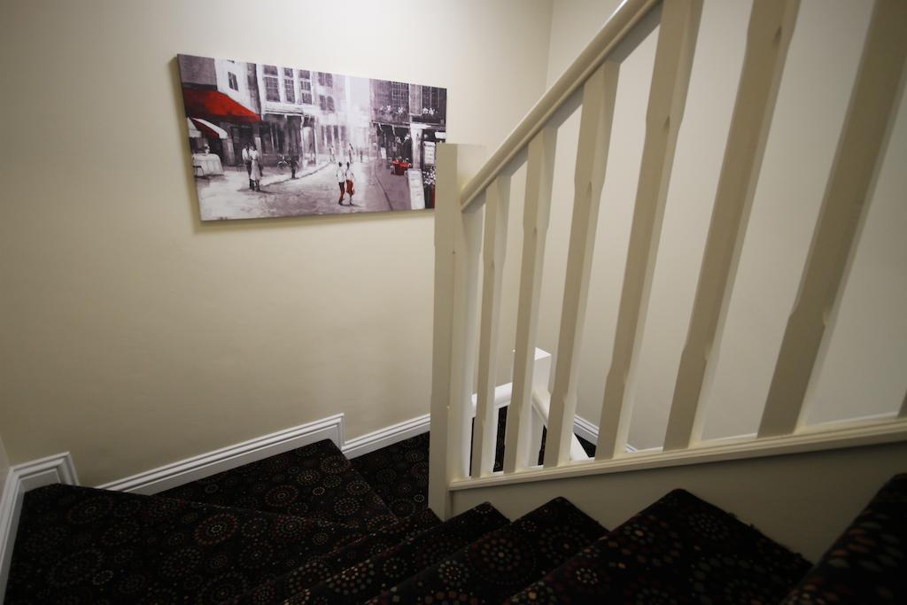 The Lion Hotel Blaenavon Εξωτερικό φωτογραφία