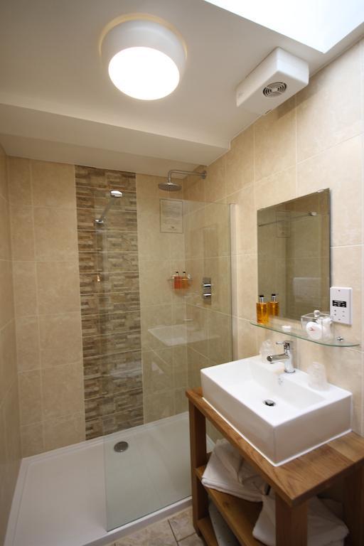 The Lion Hotel Blaenavon Δωμάτιο φωτογραφία